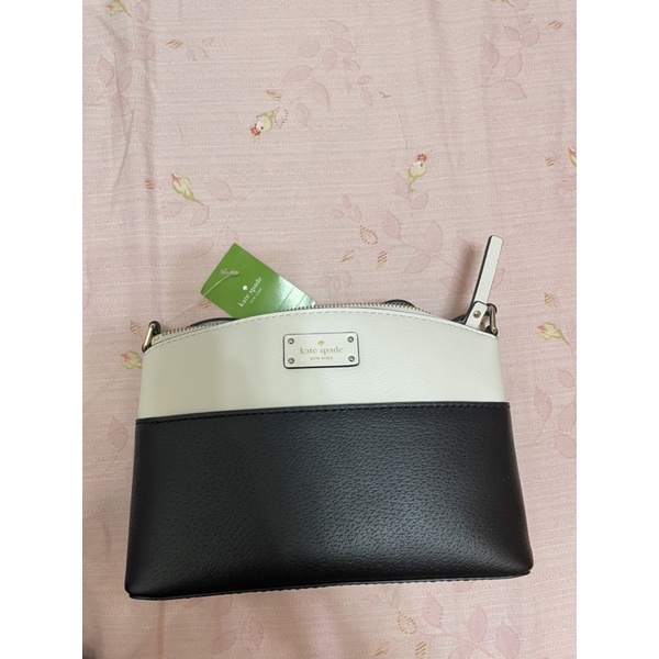 Kate spade 貝殼撞色斜背包