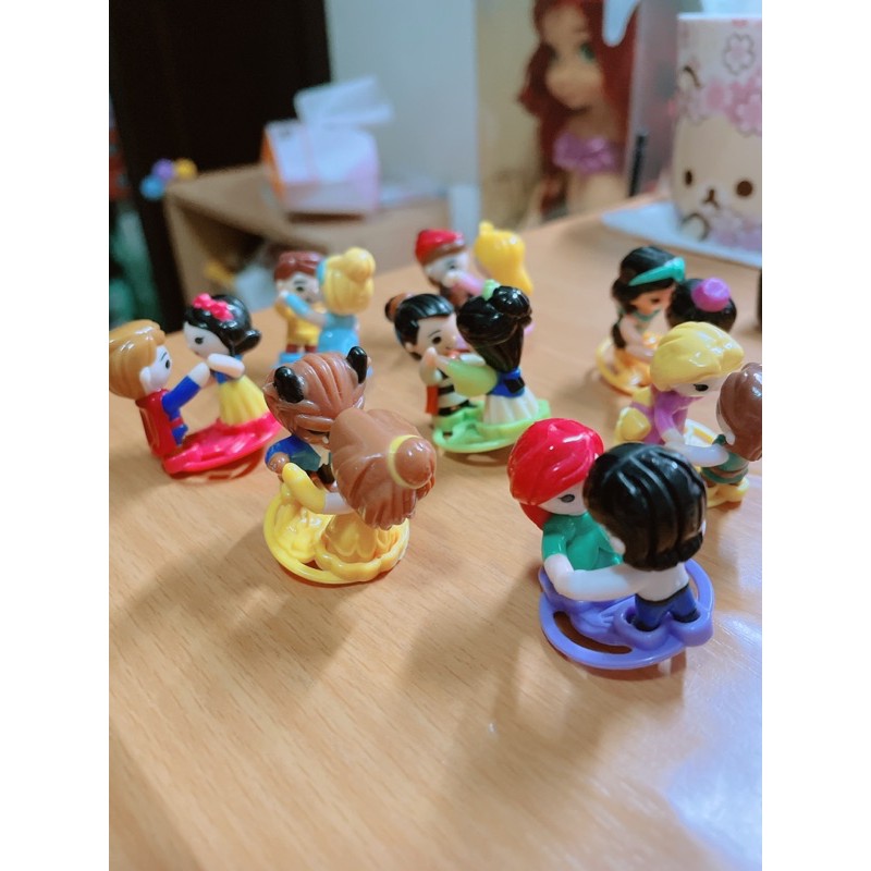 健達出奇蛋玩具 迪士尼公主 整套 共8款 小美人魚 白雪公主 灰姑娘 花木蘭 長髮公主