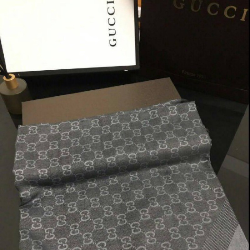 美國🇺🇸精品代購 Gucci 羊絨圍巾