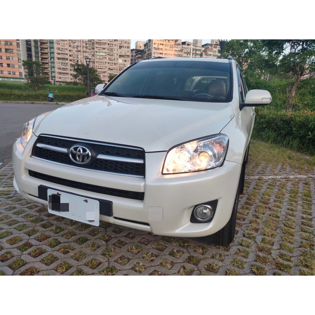 2010 Toyota RAV4 2.4 E 一手自用 正常保養 安卓機 恆溫空調  認證中古車