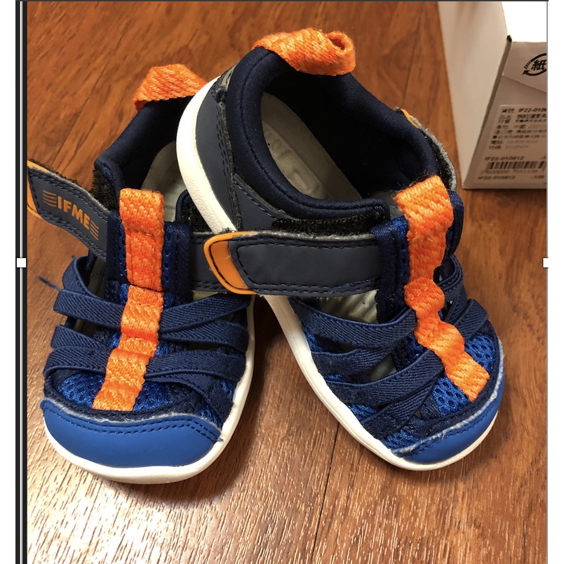 二手-9成新 13.5cm 日本IFME健康機能童鞋 排水系列  軍藍