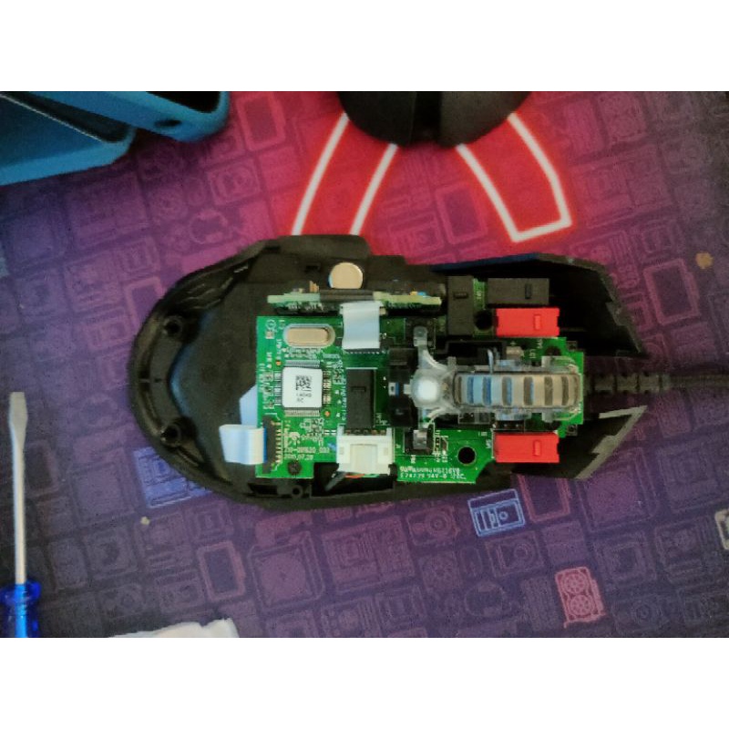 羅技G502遊戲滑鼠更換微動（連點、故障維修、改裝升級微動、改靜音微動、換電池）