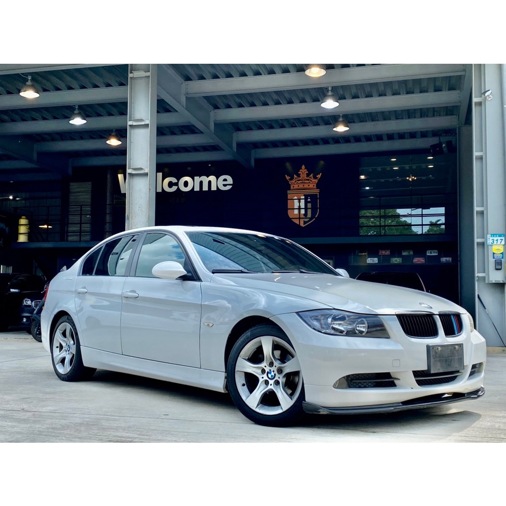 2005 BMW 320i           FB搜尋 : 『凱の中古車-Dream Garage』
