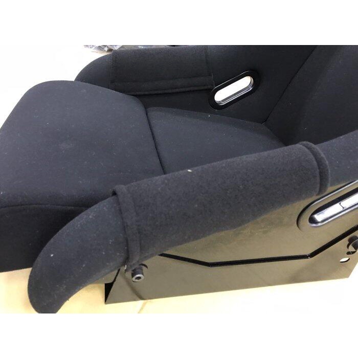 現貨~賽車椅桶椅 側邊腿靠防磨布 護套 通用款 Sparco Recaro BRIDE OMP 皆可用