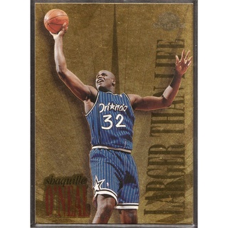 95-96 SKYBOX PREMIUM LARGER THAN LIFE #L7 SHAQUILLE O'NEAL