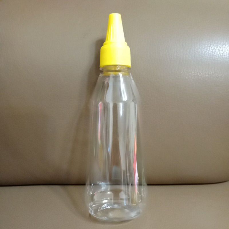 蜂蜜尖嘴塑膠空瓶(500ml)