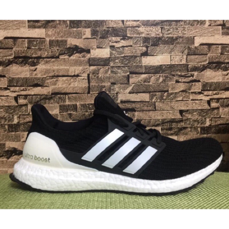 adidas ultra boost aq0062