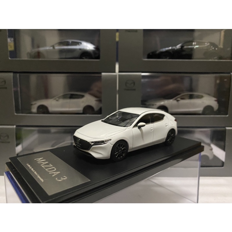 【E.M.C】1:43 1/43 原廠 馬自達 Mazda Mazda3 五門 MK4 2019 金屬模型車