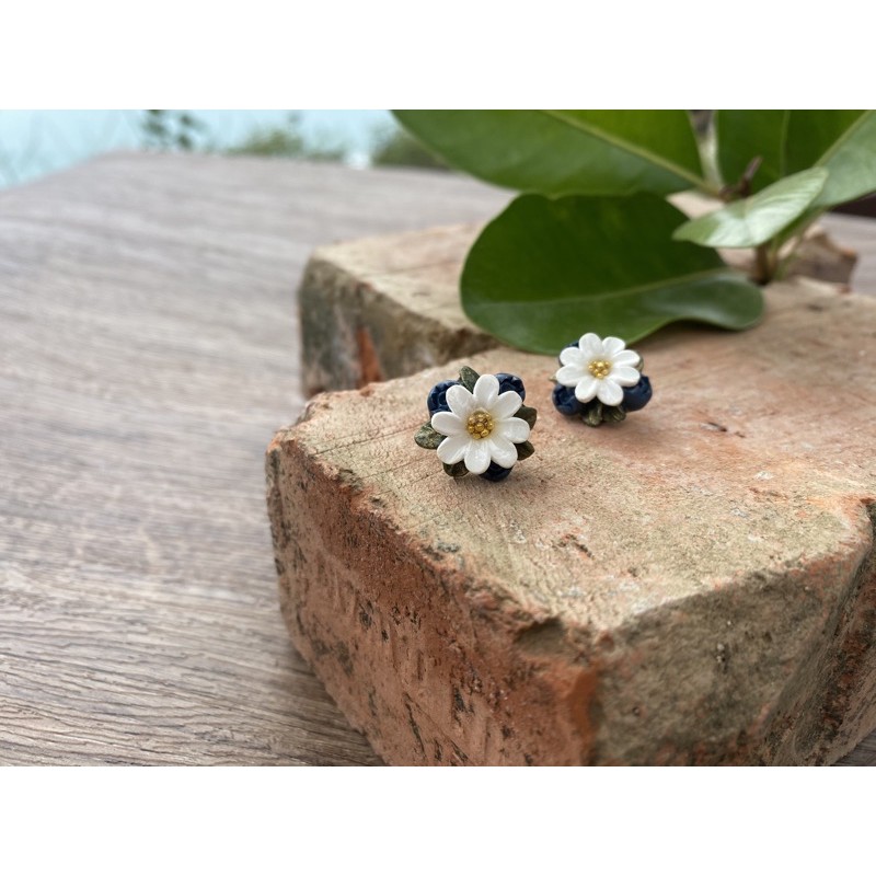 盛夏檸檬花金蕊白檸檬花耳環 蝦皮購物