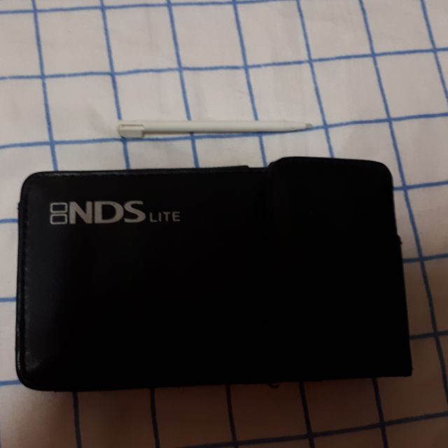 NDS Lite 遊戲機 二手 狀況良好 已改機 有R4卡 免運費