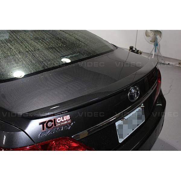 巨城汽車精品 TOYOTA NEW CAMRY 6代 6.5代 專用 尾翼 鴨尾 擾流板 材質ABS 價格含烤漆 安裝