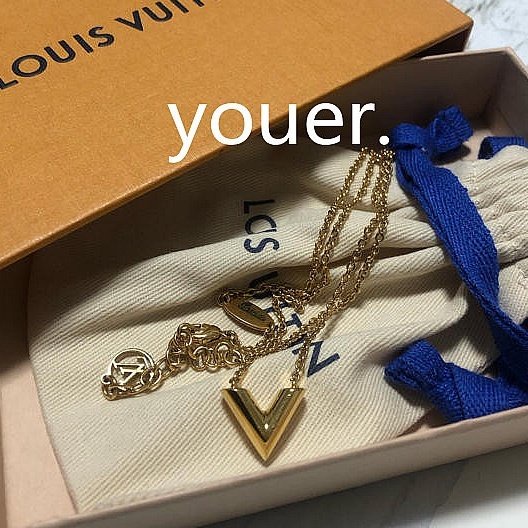 二手正品LV LOUIS VUITTON ESSENTIAL V NECKLACE M61083 項鍊