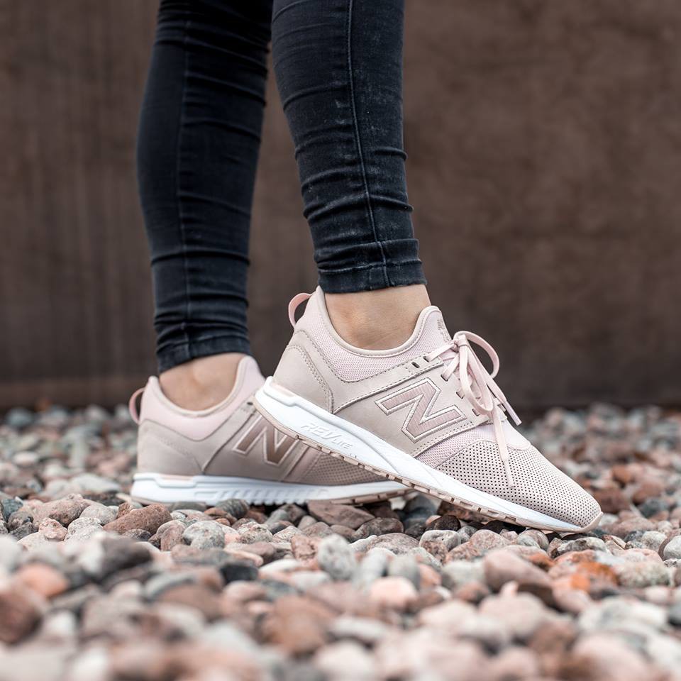 new balance 247 luxe 2.0