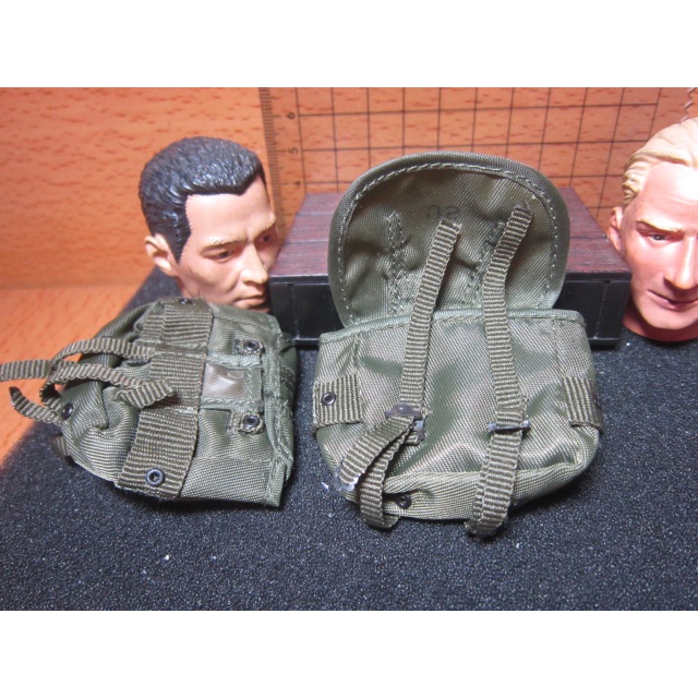 J6經理裝備 SS美軍傘兵1/6精緻軍綠裝備袋一個 mini模型