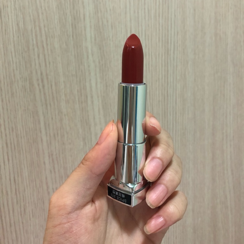 Maybelline 極綻色緞光絲柔唇膏 370（客訂）