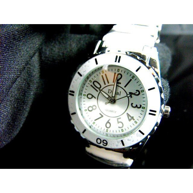 流行時尚熱賣款 男錶中性錶(CD169020W)，原價349元，超低特價168元