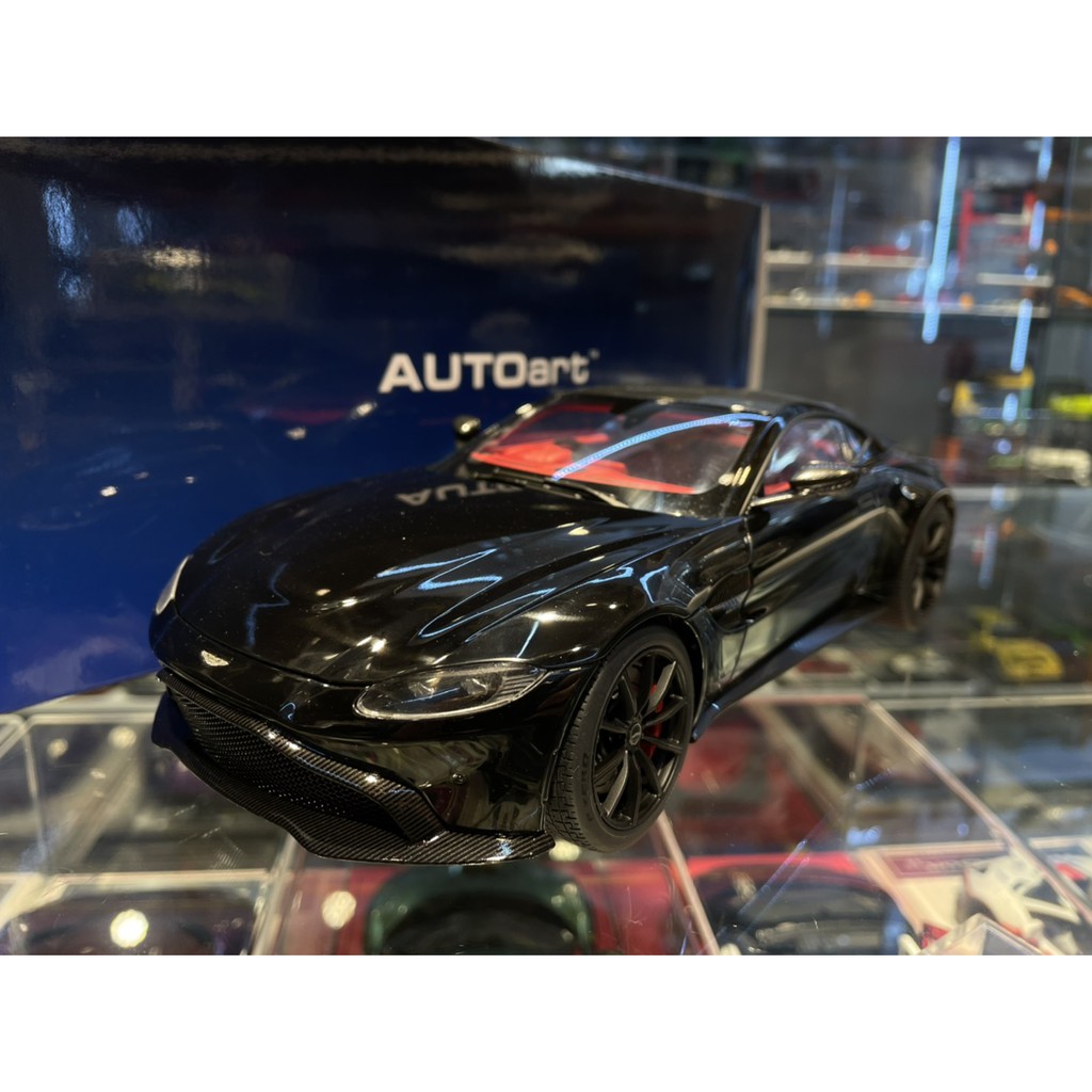 吉華科技@ 1/18 AutoArt 70275 Aston Martin Vantage 2019