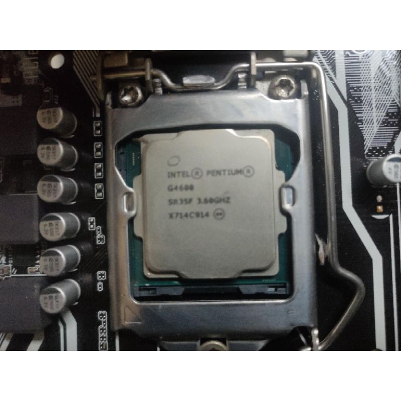 英特爾 intel G4600 CPU/良品/1151腳位/良品