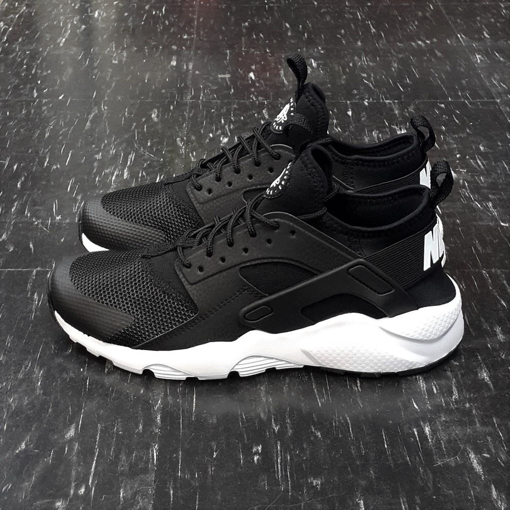 nike huarache run ultra white black