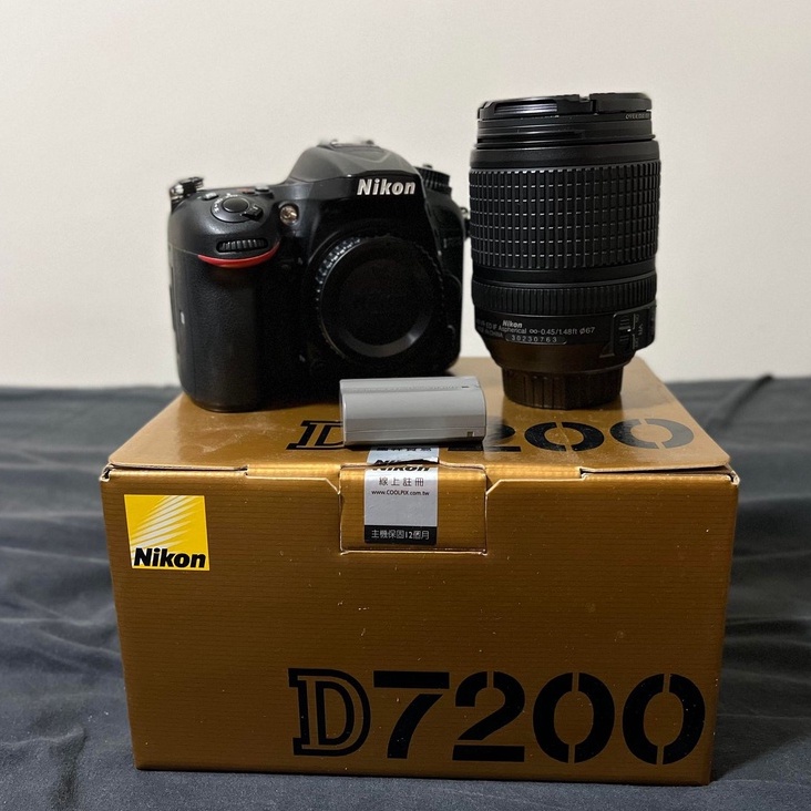 Nikon D7200機身 及 DX 18-140mm 鏡頭