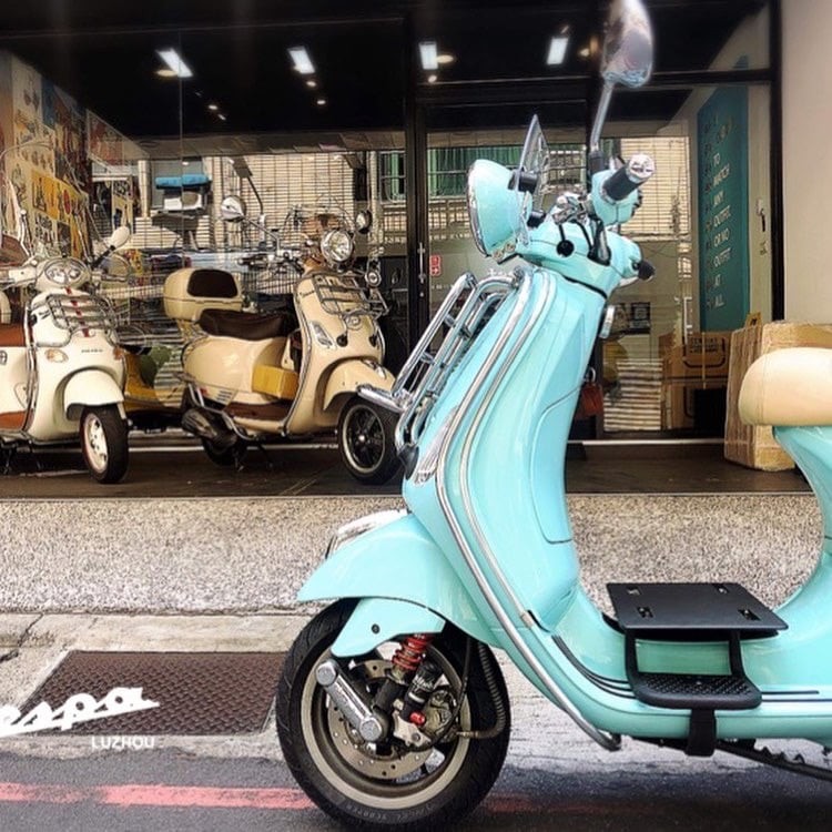 【VESPA RAGAZZO】VESPA 全車系通用 Ada 艾德偉士 腳踏貨架 ET8 LX S GTS 春天 衝刺