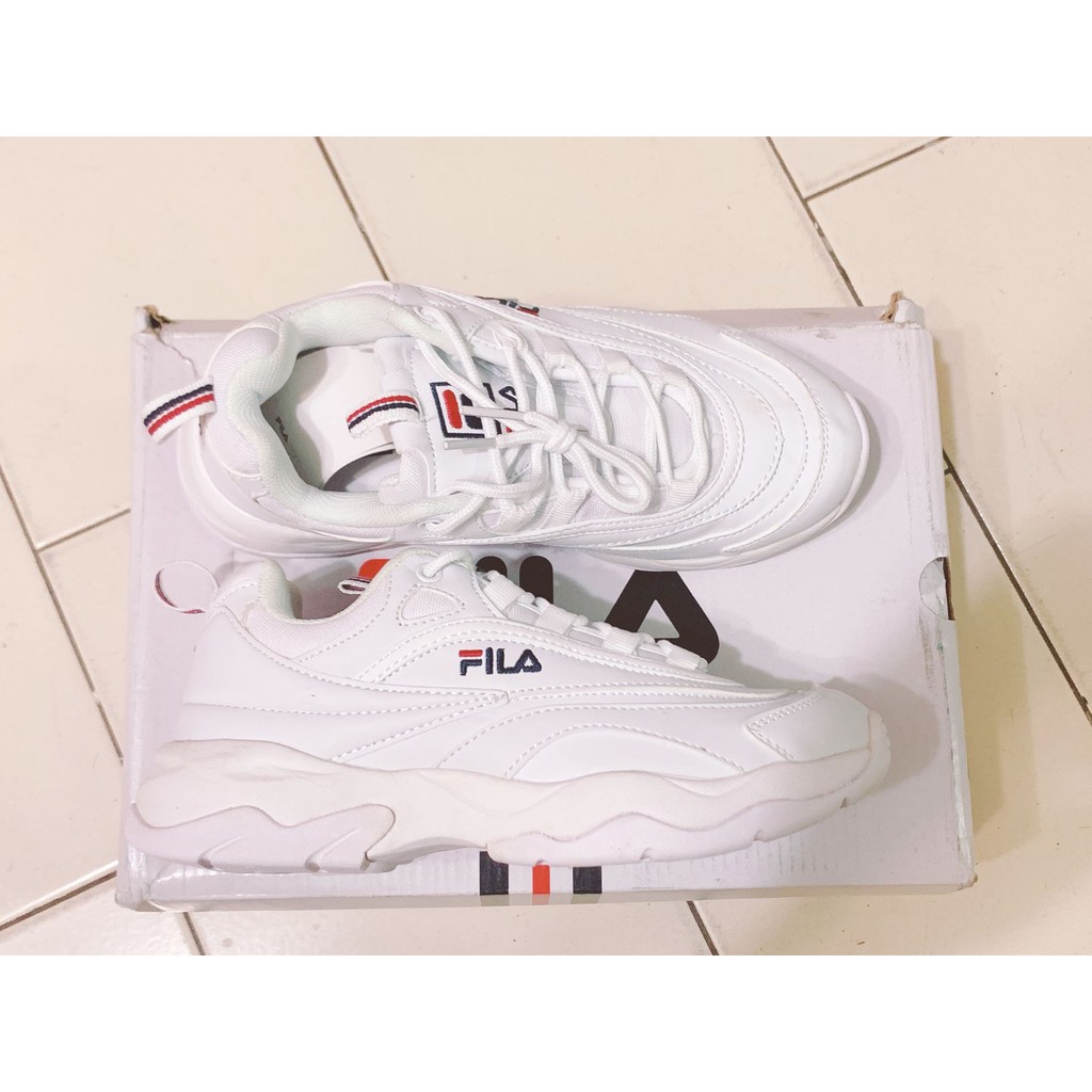 女鞋FILA FILARAY RAY SMU 老爹鞋 全白 FS1SIA1160X WWTFS1SIA1160XW