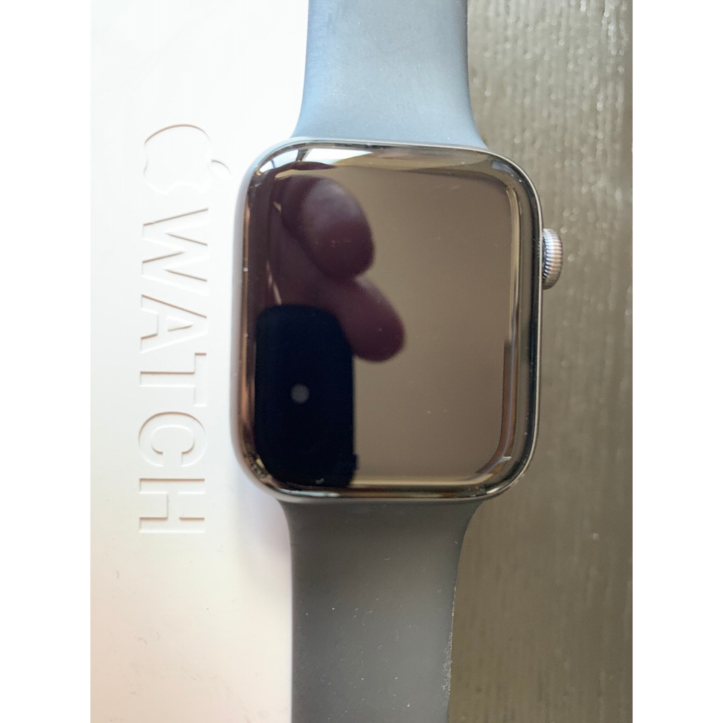 Apple Watch 4 GPS版本 44mm 太空灰 保固內