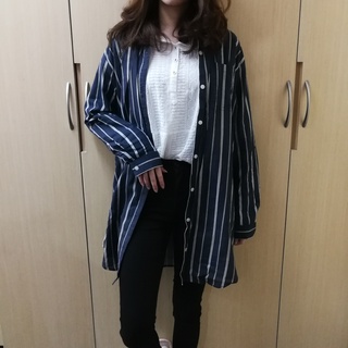 H:CONNECT純色條紋長版襯衫-深藍 韓國品牌CONNECT系列 女裝