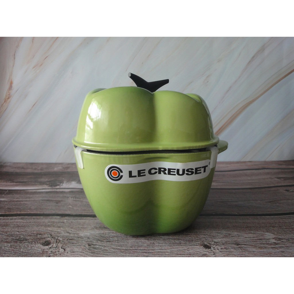 全新《LE CREUSET》田園系列 青椒鑄鐵鍋 青椒鍋 造型鍋 湯鍋 飯鍋 棕櫚綠