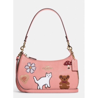 現貨在台～美國🇺🇸正品Coach新款粉紅拼布可愛小貓、小熊、側背包