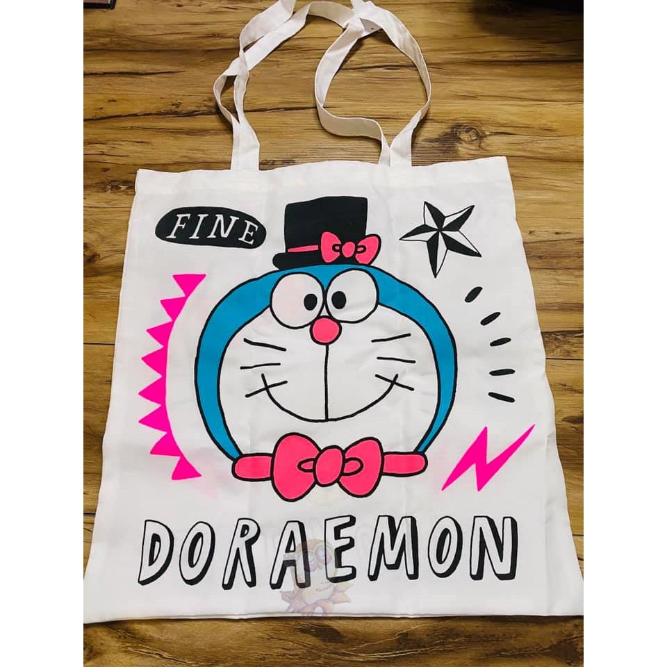 日本ASOKO雜貨店可愛DORAEMON x HELLO KITTY聯名收納鐵罐+購物袋