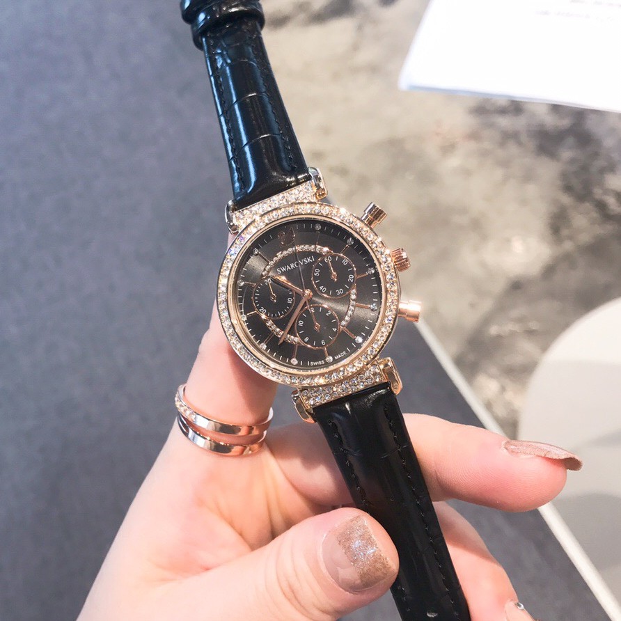 最終お値下げ スワロフスキー 腕時計passage chrono ブルー