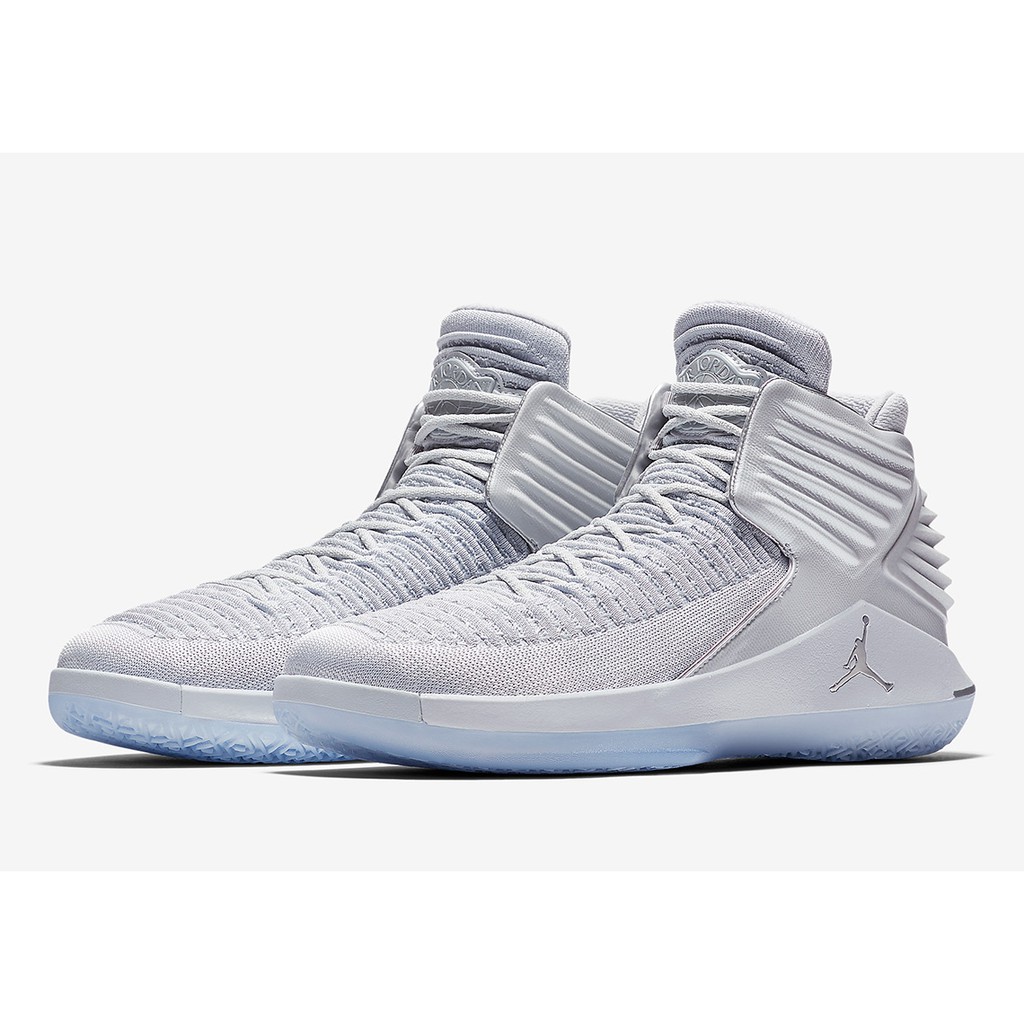 Air Jordan 32 (AH3348-007)