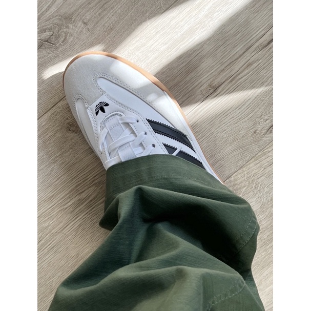 韓國adidas的價格推薦 22年8月 比價比個夠biggo