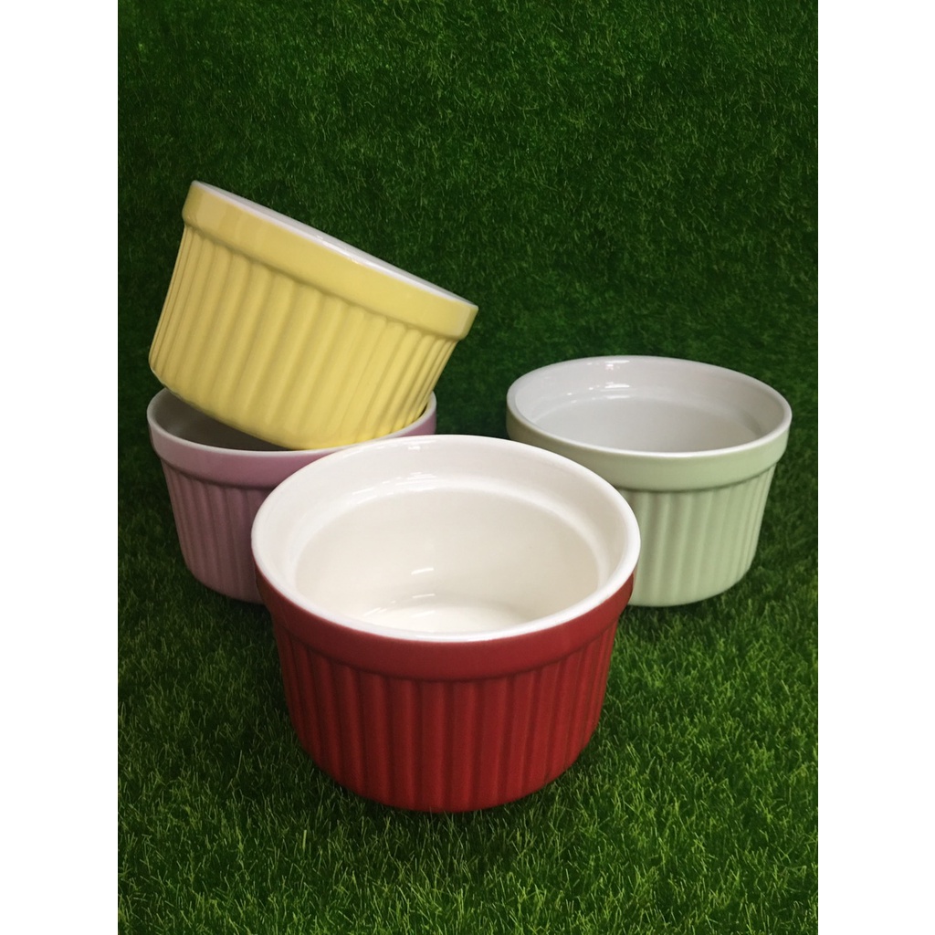 【三隻小豬寵物用品】杯子蛋糕造型陶瓷食盆(兩種規格)-顏色隨機出貨