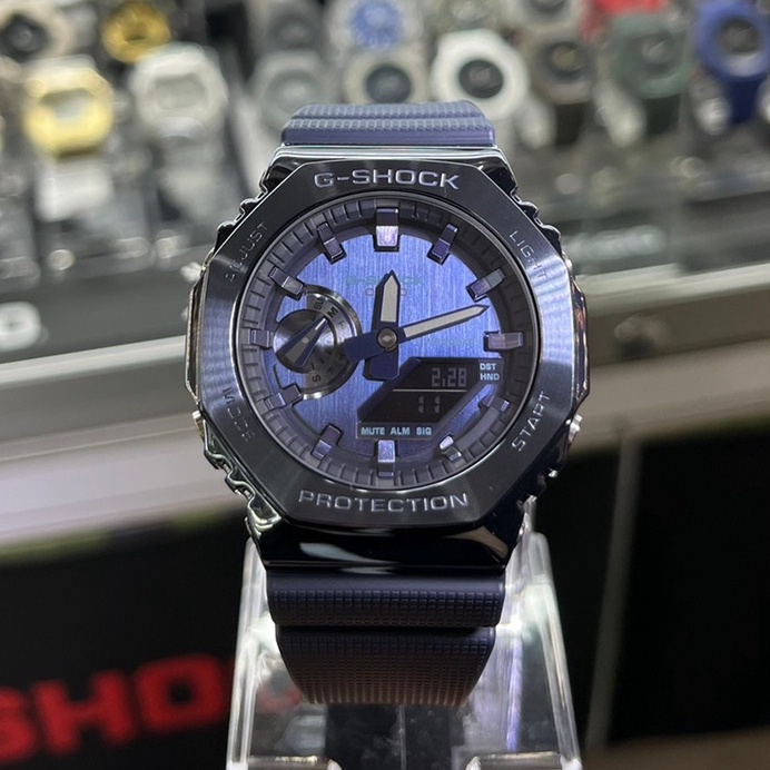 【柏儷鐘錶】CASIO G-Shock 農家橡樹 八角手錶 藍黑金屬框 GM-2100N-2A