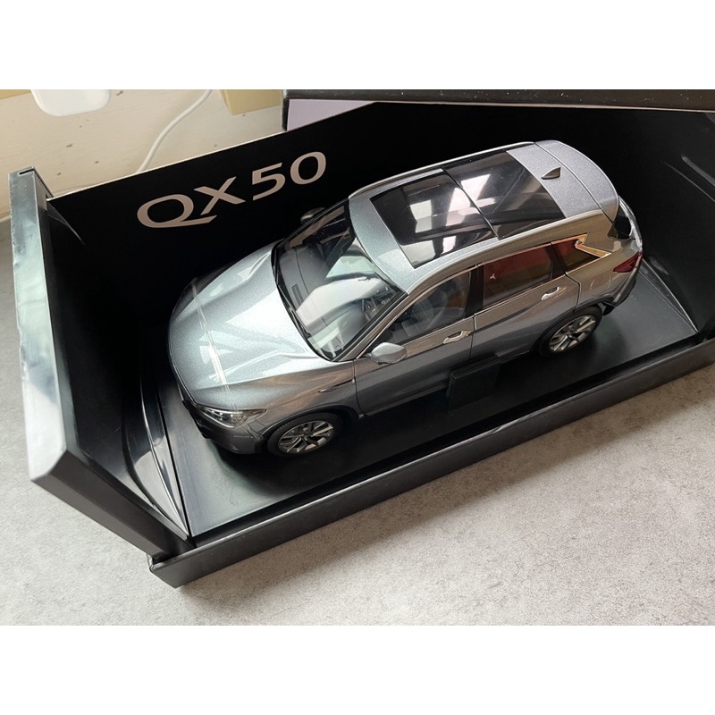 全新Infiniti 英菲尼迪 1:18 2018 QX50 模型車
