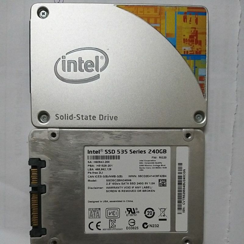 INTEL SSD 535 240 GB 實體拍攝