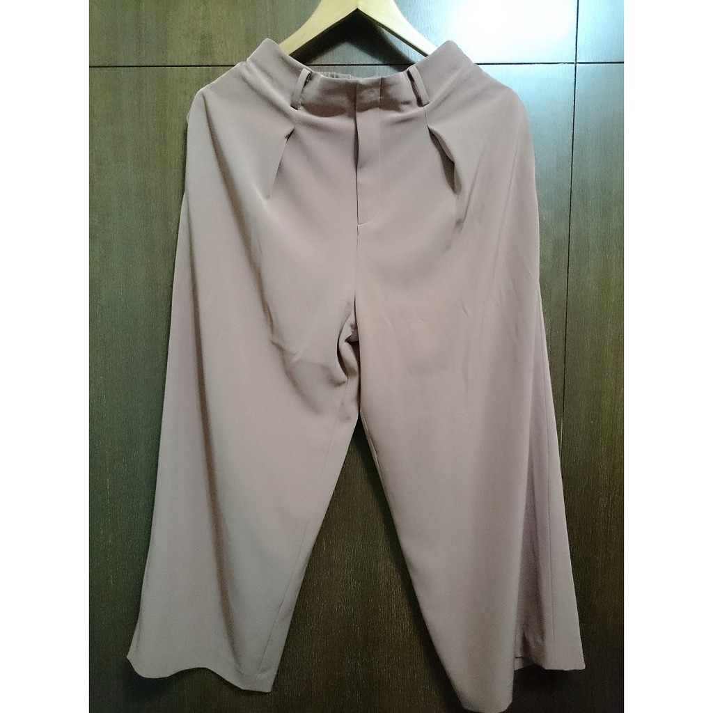 Uniqlo 淡橘色雪紡寬褲 蝦皮購物
