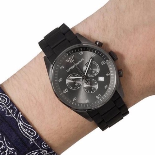 ar5889 armani watch