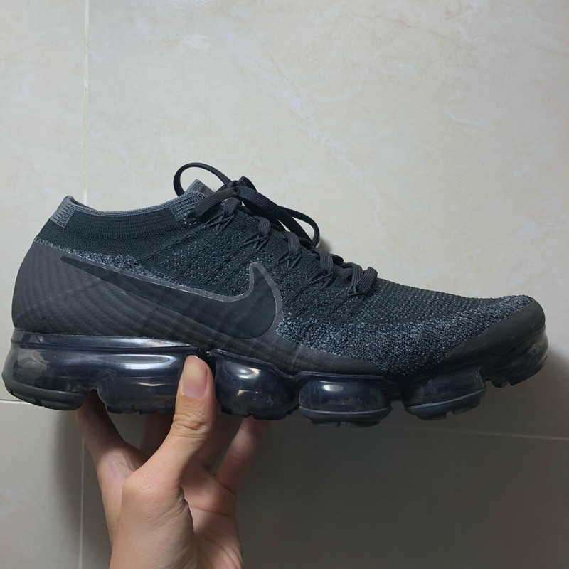 vapormax black 1.0