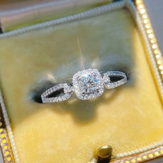 璽朵珠寶 [ 18K金 20分 鑽石 戒指 ] 微鑲工藝 精品設計 鑽石權威 婚戒顧問 婚戒第一品牌 鑽戒 婚戒 GIA