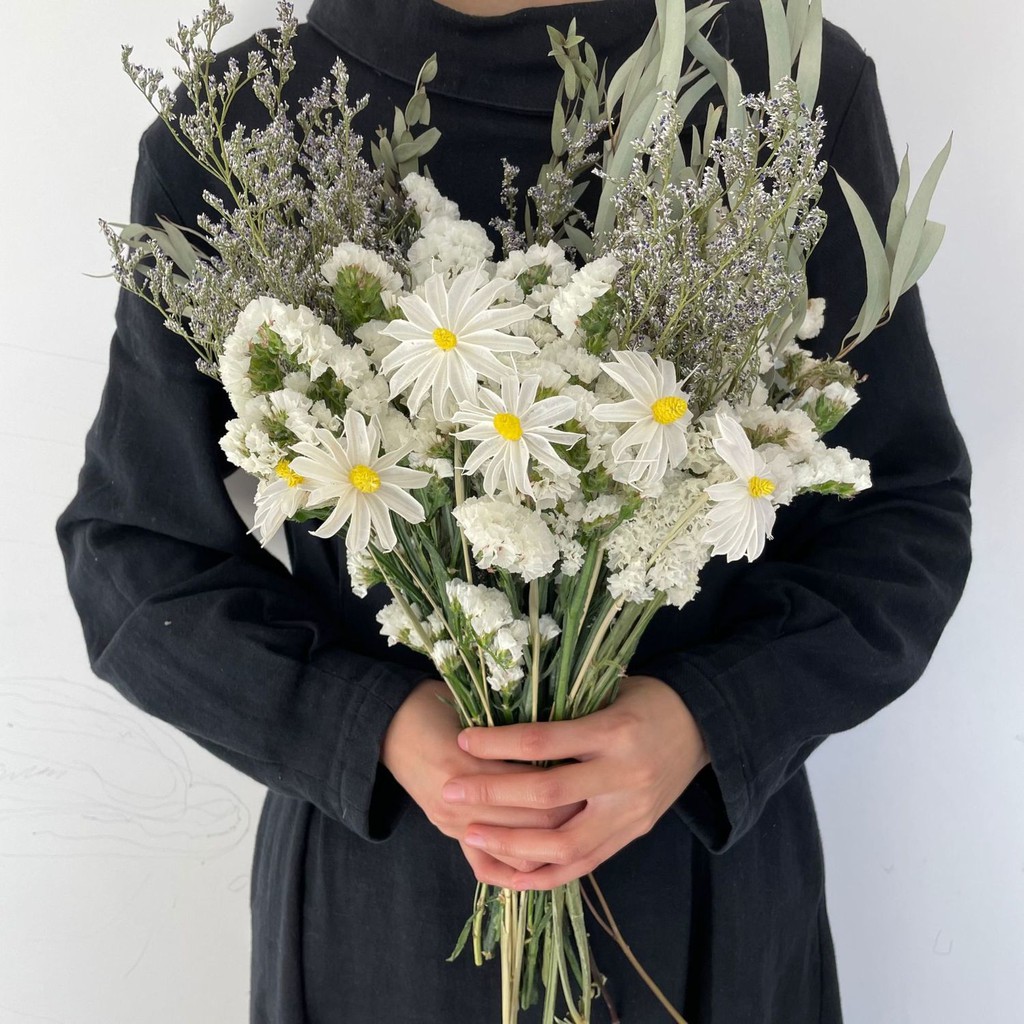乾燥花玫瑰混搭干花花束含花瓶家具擺設小清新插花勿忘我滿天星大束真花 6月7日發完 蝦皮購物