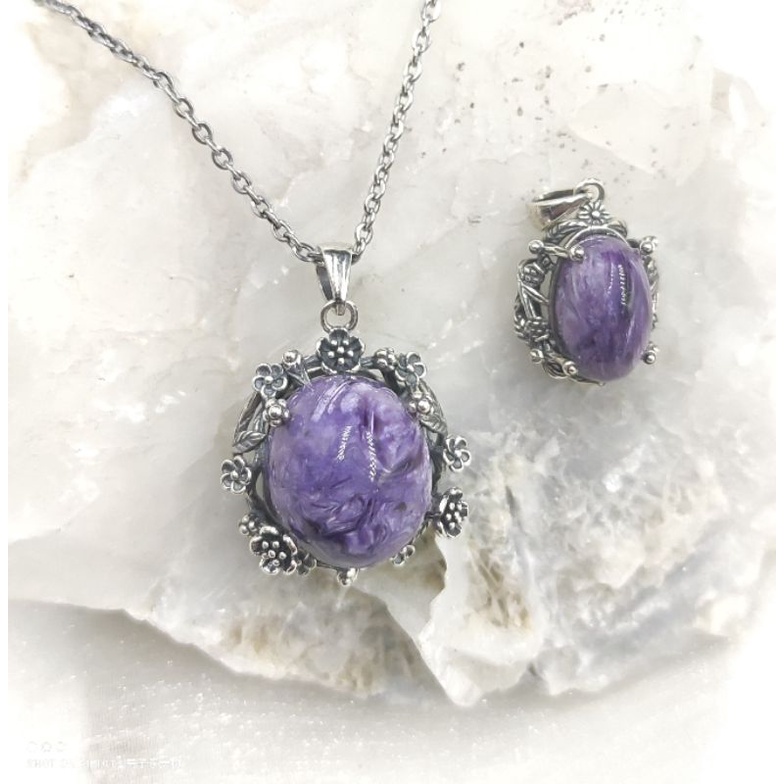 查羅石💜🐉紫龍晶s925銀吊墜💫尺寸含托💜復古.義工花托💜擁有強大的磁場靈力🌀隨著振動頻率深療身心創傷☄️實拍48h發貨