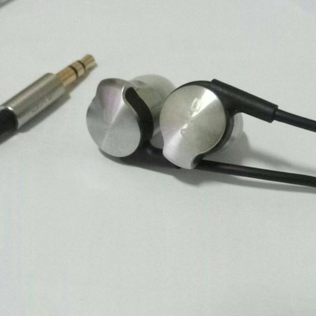 (保固內近全新) AKG K3003 耳機 (愛科公司正品)