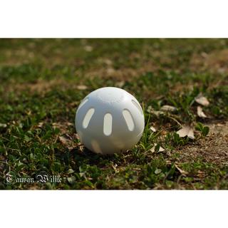 ＊超威運動＊(東森新聞&民視體育新聞專訪) 超威威浮球 Wiffle Ball $88元 美國威浮球公司原裝進口