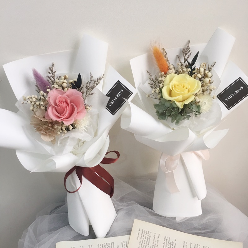 永生花小花束 畢業花束永生花乾燥花生日花束黑玫瑰情人節花束告白花束畢業禮物乾燥花花束母親節花束 蝦皮購物