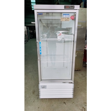 單門冷藏透明展示冰箱110v 400公升 $9600 尺寸：67-68-170
