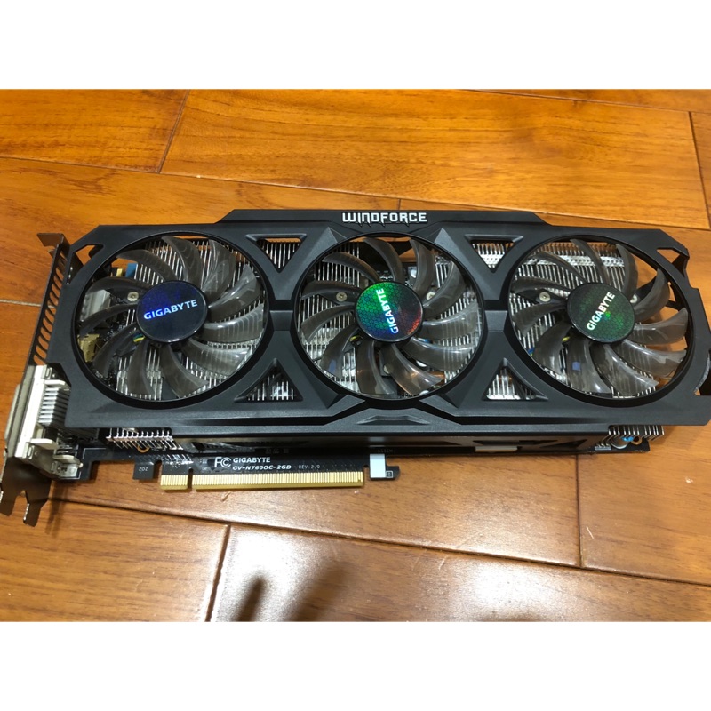 技嘉GIGABYTE GTX-760 2G