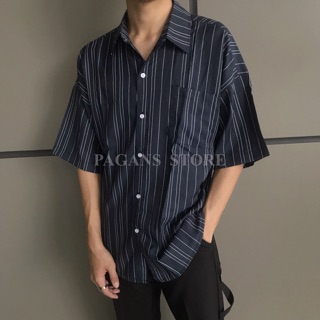 Image of 【PAGANS STORE】韓版 復古 百搭 直條紋 寬鬆 落肩 條紋 短袖 襯衫